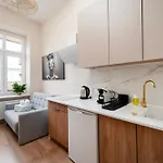 Apartment Downtown With Mezzanine By Bookinghost Lodz