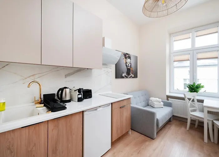 Downtown With Mezzanine By Bookinghost Łódź