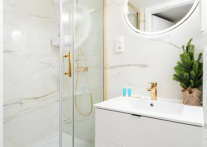 Downtown With Mezzanine By Bookinghost * Łódź