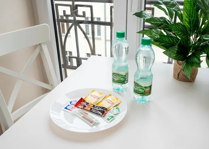 Downtown With Mezzanine By Bookinghost *