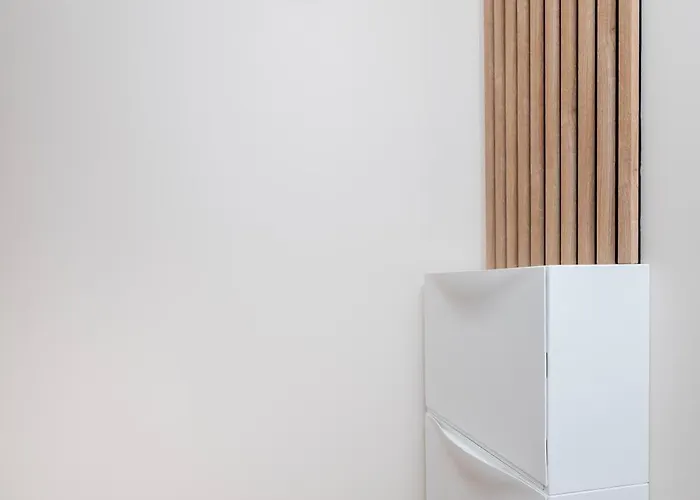 Downtown With Mezzanine By Bookinghost Lägenhet *