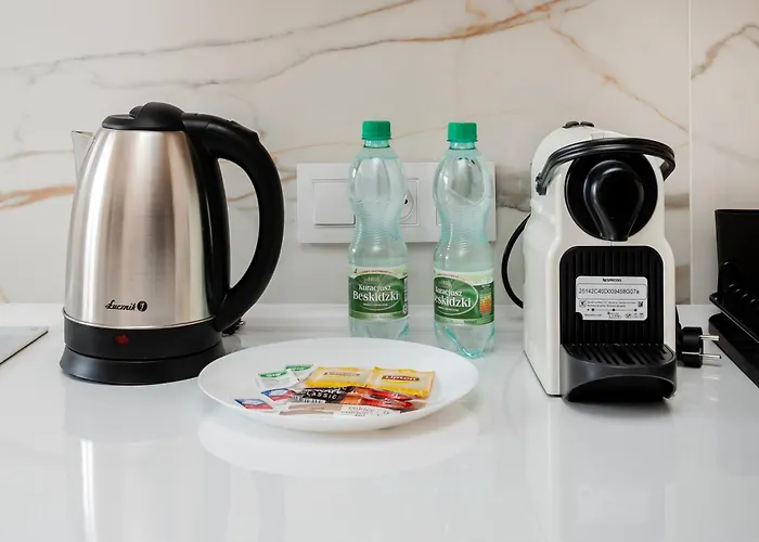 Downtown With Mezzanine By Bookinghost وودج