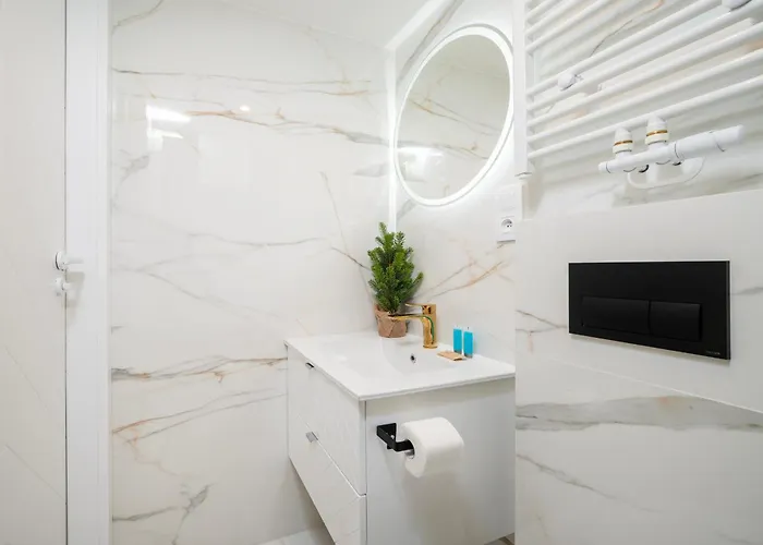 شقة Downtown With Mezzanine By Bookinghost وودج